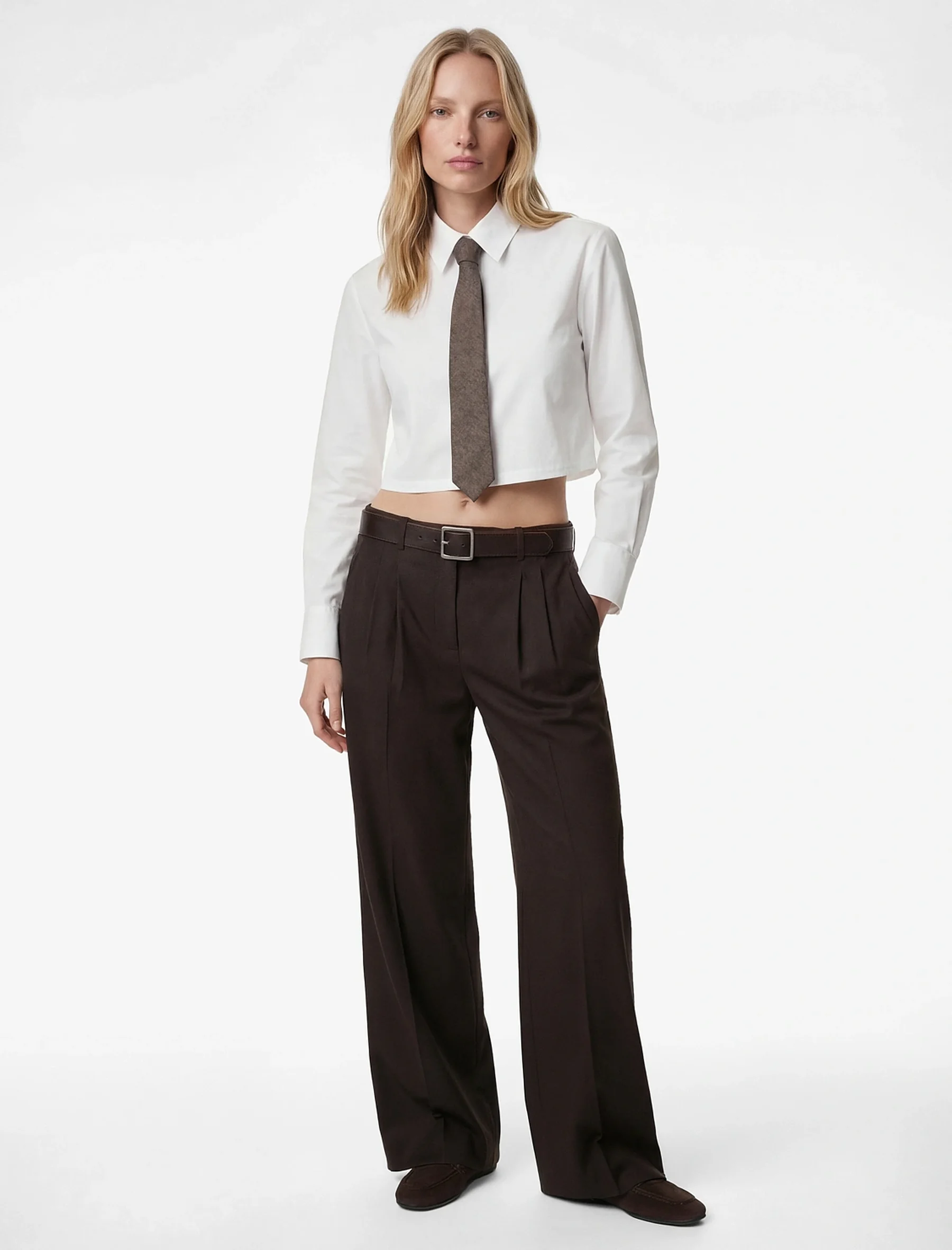 KËMISHË PËR FEMRA